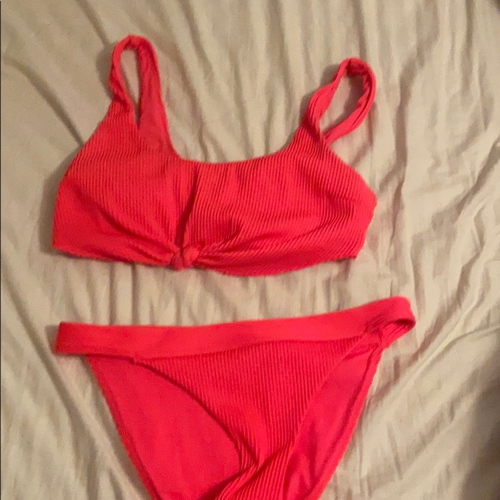 Brand new hollister knitted bikini